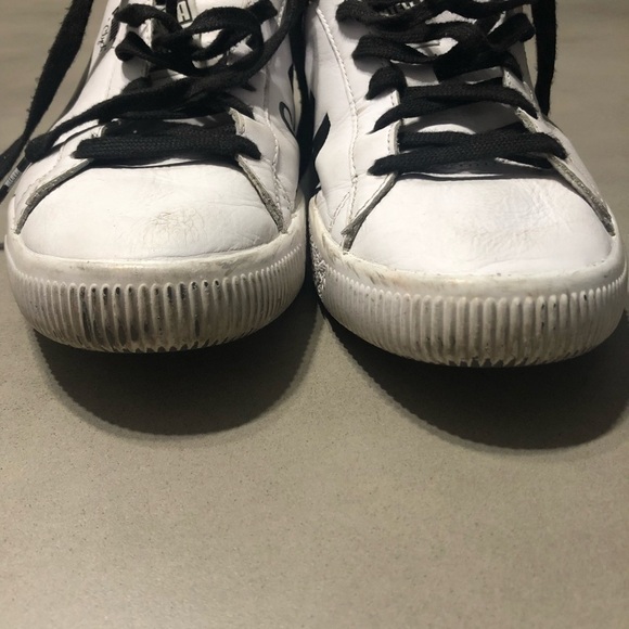 PUMA X SHANTELL MARTIN Clyde Sneaker - Picture 5 of 10